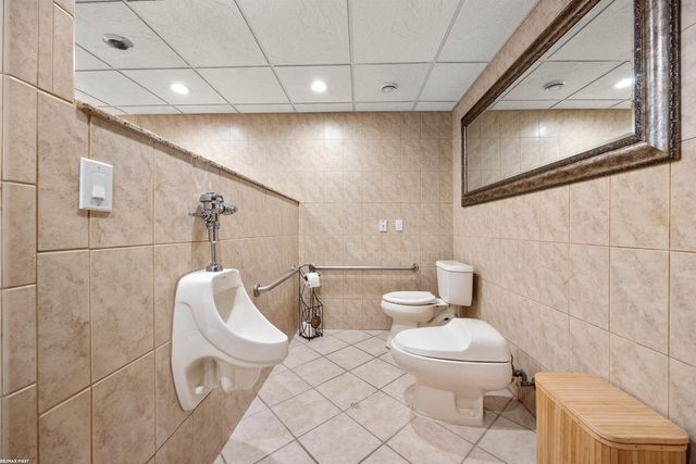 3864 Lakeshore Road, Deckerville, MI 48427