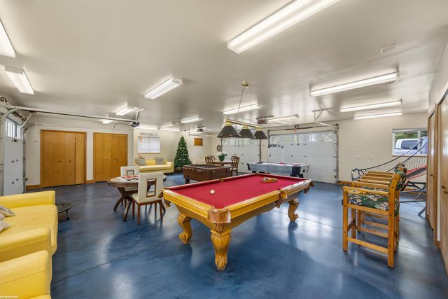 3864 Lakeshore Road, Deckerville, MI 48427