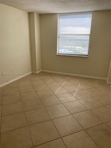 1470 NE 123rd Street A1406, North Miami, FL 33161