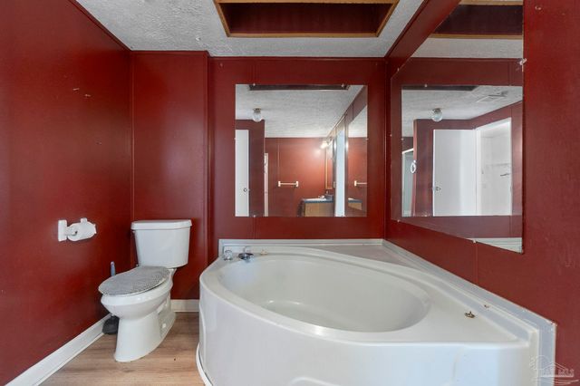 6290 Footprint Dr, Pensacola, FL 32526