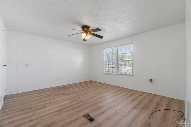 6290 Footprint Dr, Pensacola, FL 32526