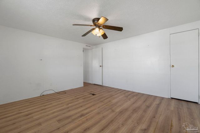 6290 Footprint Dr, Pensacola, FL 32526