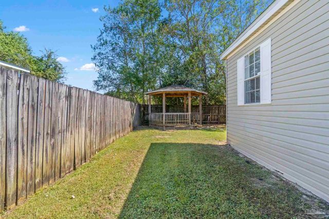 6290 Footprint Dr, Pensacola, FL 32526