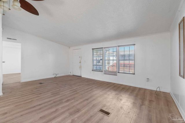 6290 Footprint Dr, Pensacola, FL 32526