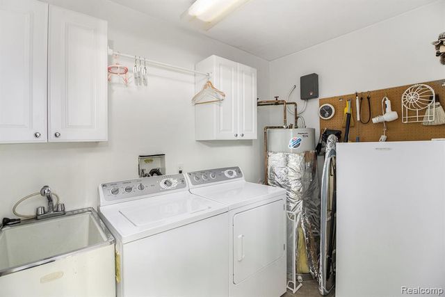 31935 W 14 Mile Road 234, Farmington Hills, MI 48334