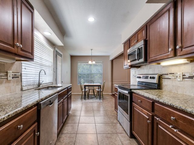 1714 Baylor Drive, Richardson, TX 75081
