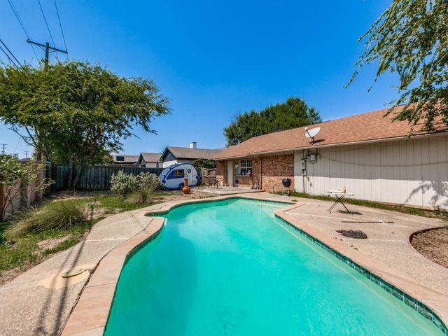 1714 Baylor Drive, Richardson, TX 75081