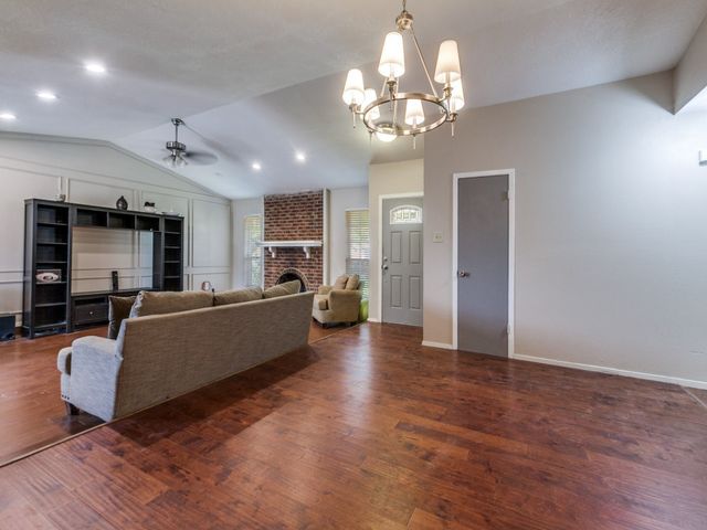 1714 Baylor Drive, Richardson, TX 75081