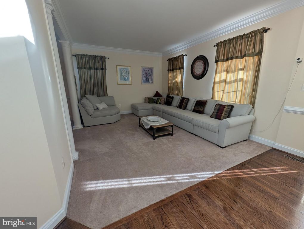 Image 18 of property listing at 13003 ALPENHORN WAY, Silver Spring, MD 20904