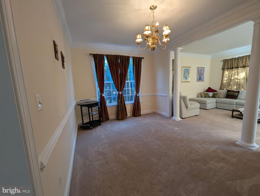 Image 19 of property listing at 13003 ALPENHORN WAY, Silver Spring, MD 20904