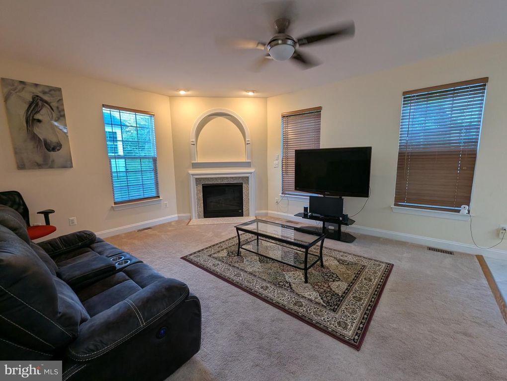 Image 21 of property listing at 13003 ALPENHORN WAY, Silver Spring, MD 20904