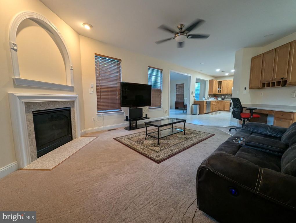 Image 23 of property listing at 13003 ALPENHORN WAY, Silver Spring, MD 20904