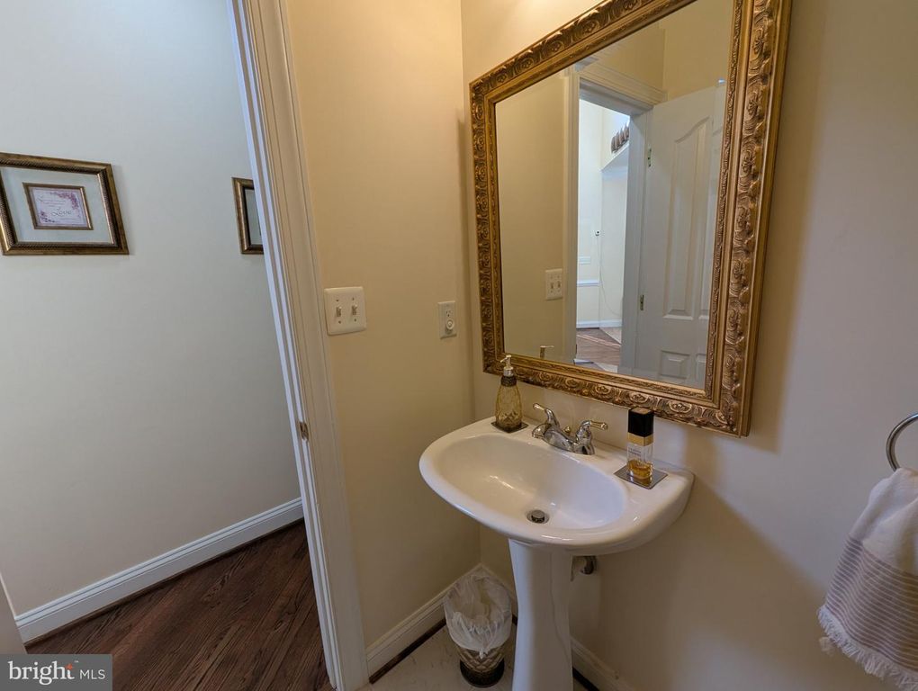Image 34 of property listing at 13003 ALPENHORN WAY, Silver Spring, MD 20904