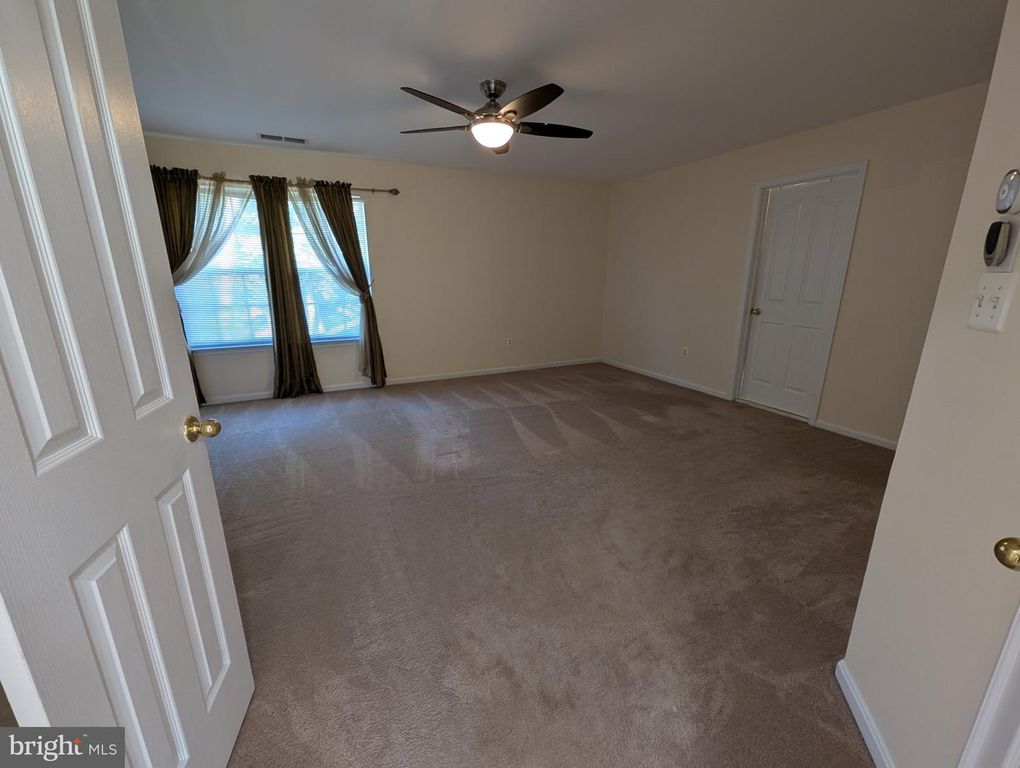 Image 52 of property listing at 13003 ALPENHORN WAY, Silver Spring, MD 20904
