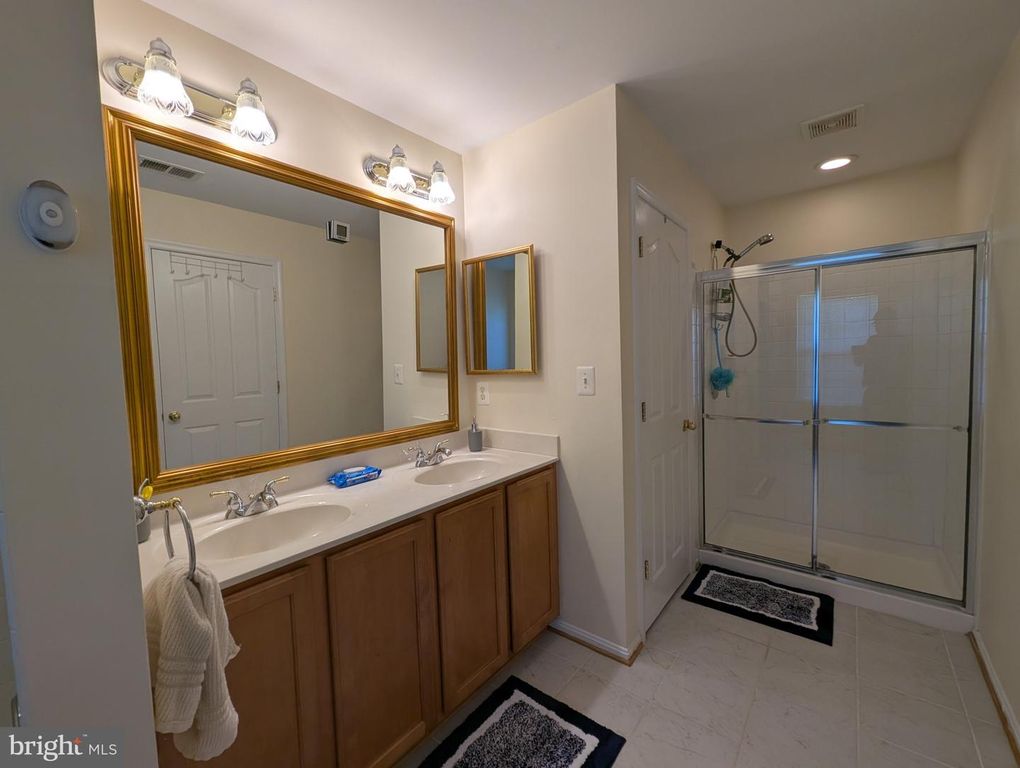 Image 56 of property listing at 13003 ALPENHORN WAY, Silver Spring, MD 20904
