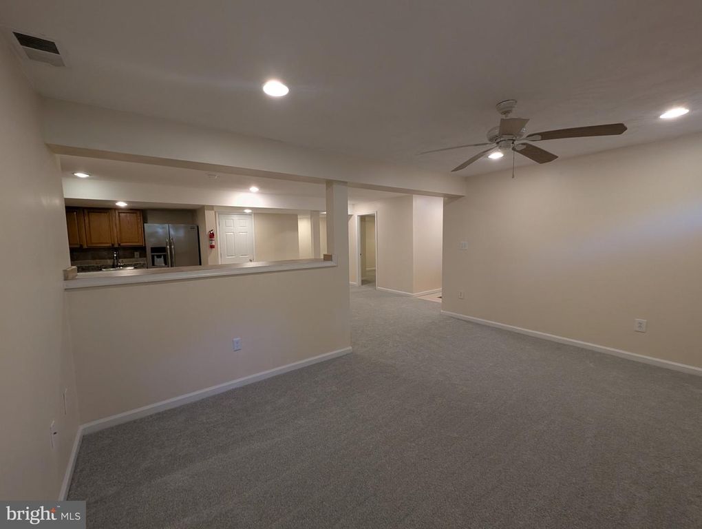 Image 64 of property listing at 13003 ALPENHORN WAY, Silver Spring, MD 20904