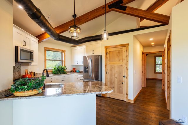 2140 LOOKOUT VISTA RD, Spearfish, SD 57783