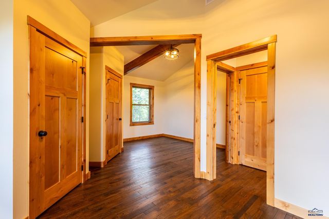 2140 LOOKOUT VISTA RD, Spearfish, SD 57783