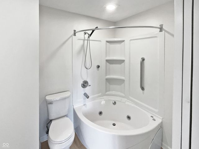 12036 Weathered Edge Drive, Fishers, IN 46037