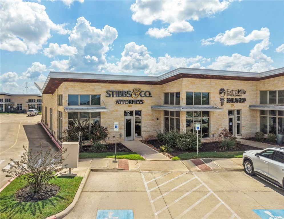 750 William D Fitch Parkway 210, College Station, TX 77845 — exterior