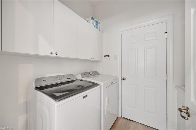 9121 Quartz LN, Naples, FL 34120