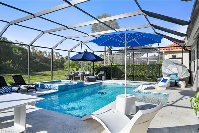 9121 Quartz LN, Naples, FL 34120