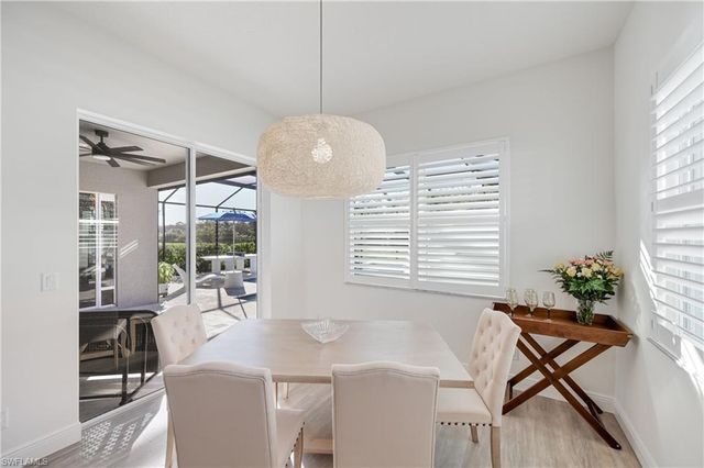 9121 Quartz LN, Naples, FL 34120