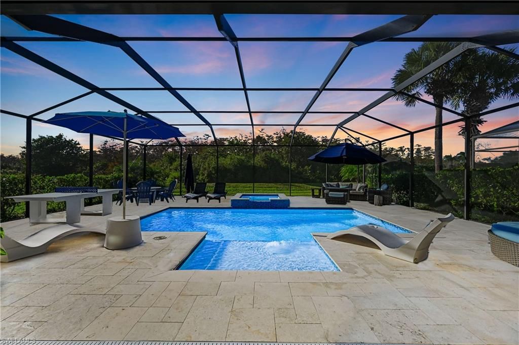 9121 Quartz LN, Naples, FL 34120