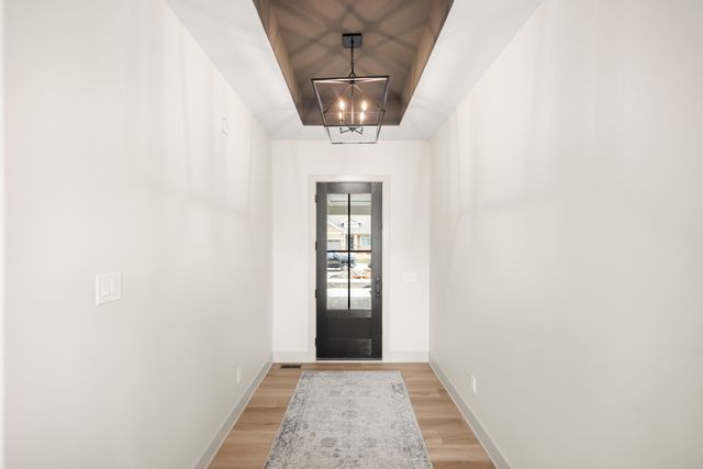 9746 Watermeadow Circle, Johnston, IA 50131