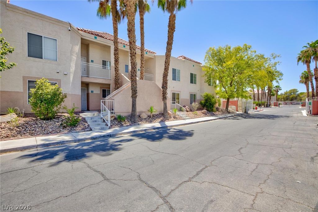 5000 Red Rock Street 173, Las Vegas, NV 89118 — exterior
