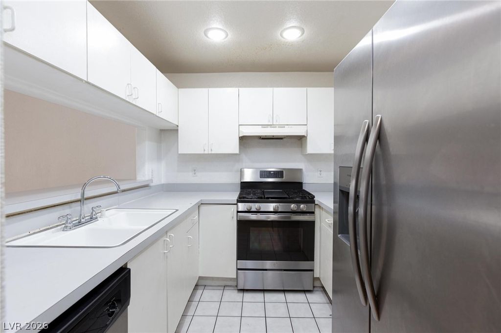 5000 Red Rock Street 173, Las Vegas, NV 89118 — photo 3