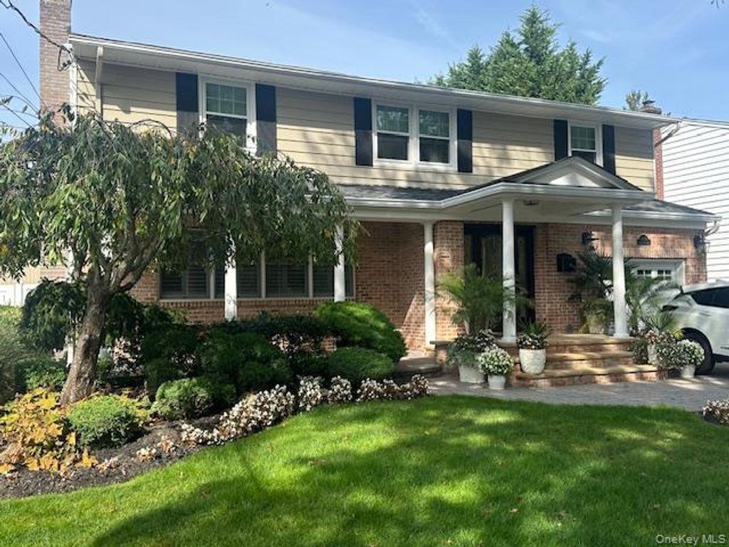3435 Homestead Avenue, Wantagh, NY 11793