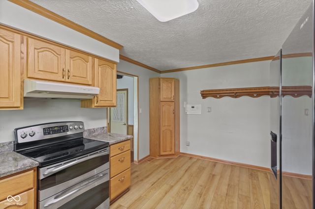 5255 W Stones Crossing Road, Greenwood, IN 46143