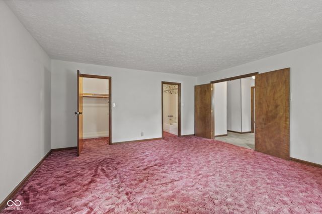 5255 W Stones Crossing Road, Greenwood, IN 46143