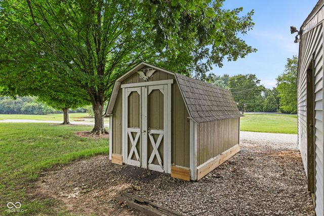 5255 W Stones Crossing Road, Greenwood, IN 46143