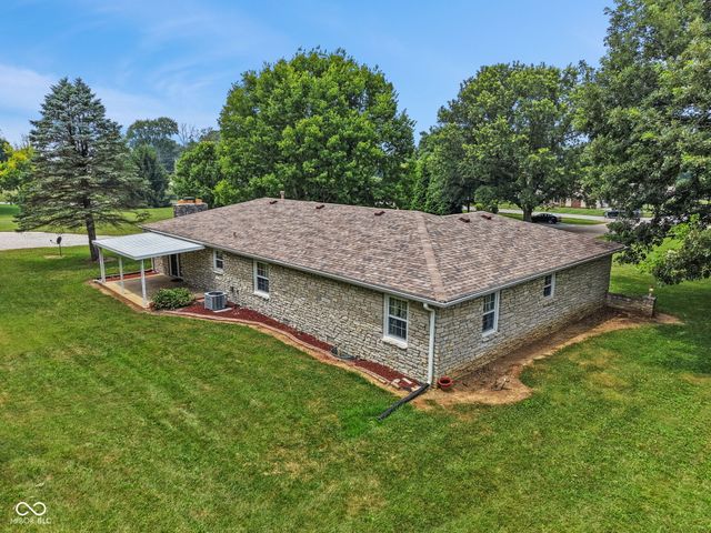 5255 W Stones Crossing Road, Greenwood, IN 46143