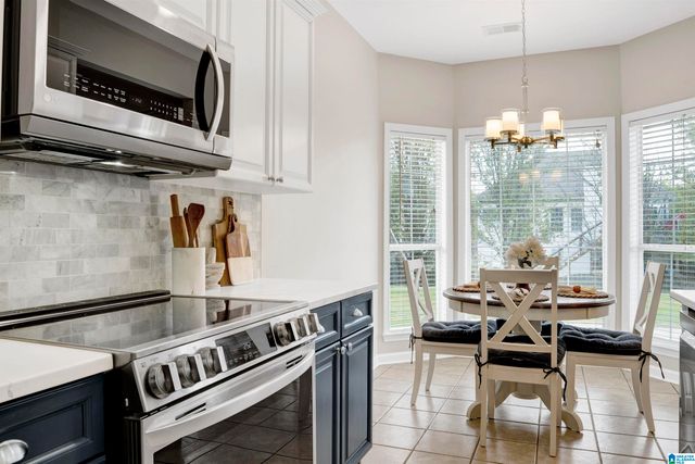 5979 FOREST LAKES COVE, Sterrett, AL 35147