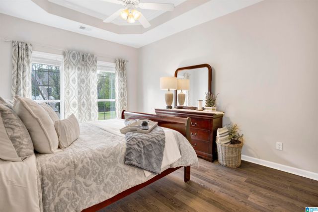 5979 FOREST LAKES COVE, Sterrett, AL 35147