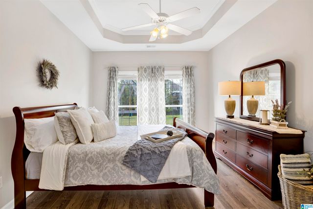 5979 FOREST LAKES COVE, Sterrett, AL 35147