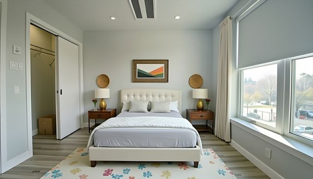 602 Canterbury U5, Boston, MA 02131