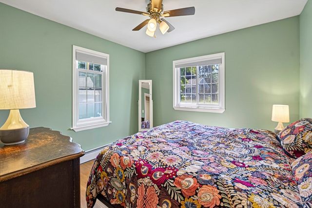 47 Maple Cir, Shrewsbury, MA 01545