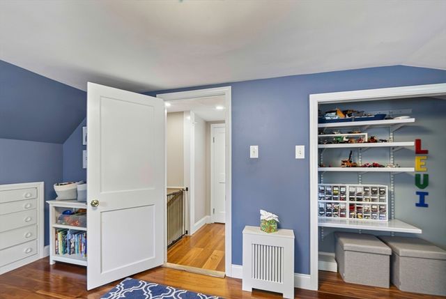 47 Maple Cir, Shrewsbury, MA 01545