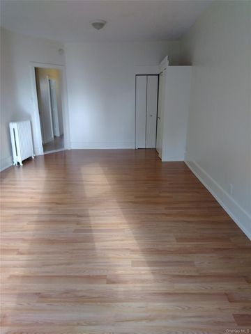 1718 Edison Avenue, Bronx, NY 10461