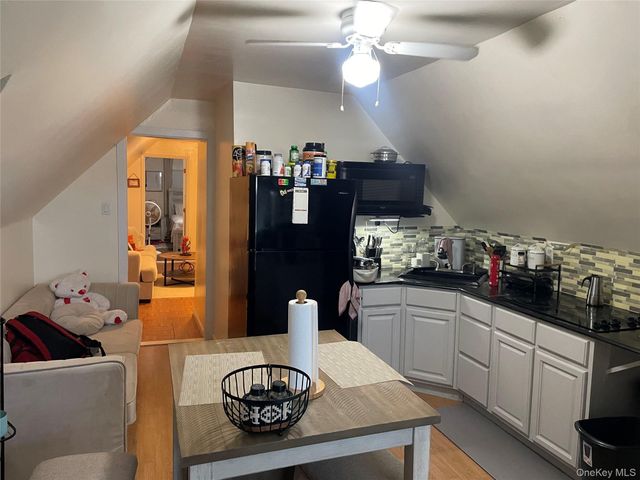 1718 Edison Avenue, Bronx, NY 10461