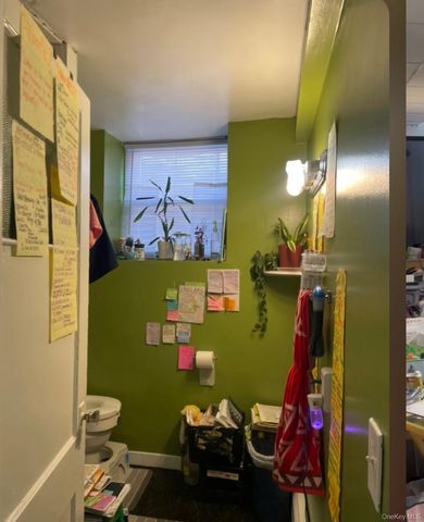 1718 Edison Avenue, Bronx, NY 10461