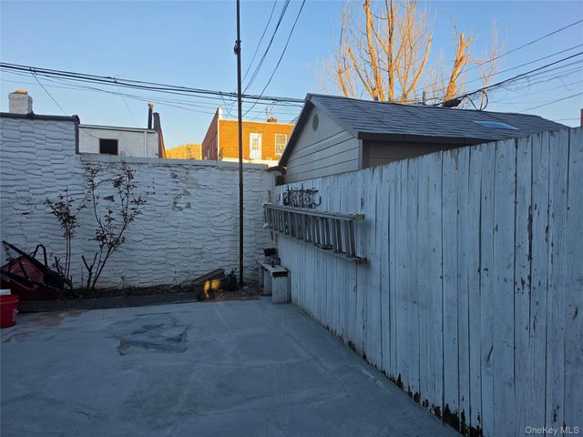 1718 Edison Avenue, Bronx, NY 10461