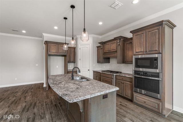 1130 Green Wood Circle, Bossier City, LA 71037