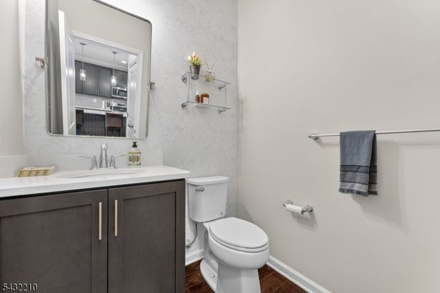 11 Cannon Dr, Pennington Boro, NJ 08534
