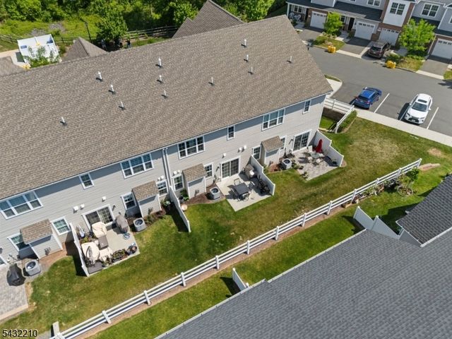 11 Cannon Dr, Pennington Boro, NJ 08534