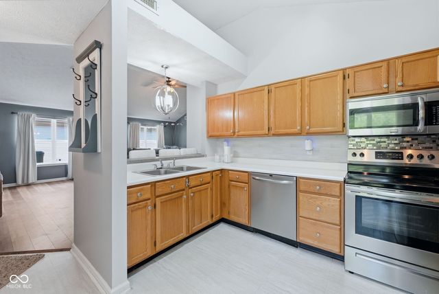 7843 Oceanline Drive, Indianapolis, IN 46214